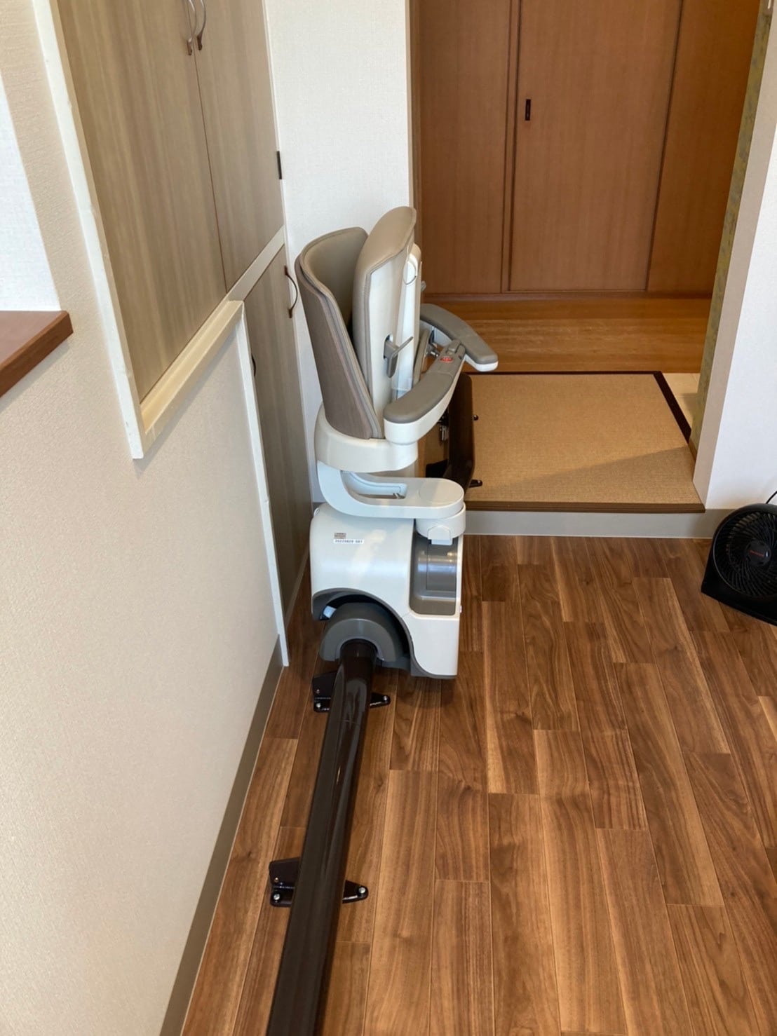 階段昇降機 S200 曲線型