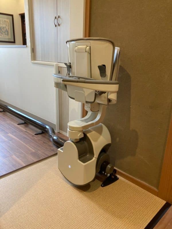 階段昇降機 S200 曲線型