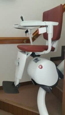 曲線型階段昇降機