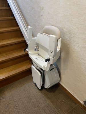 階段昇降機　屋内　直線タイプ