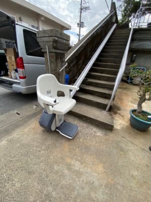 下階での階段昇降機