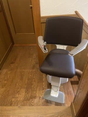 階段昇降機 曲線型　S200