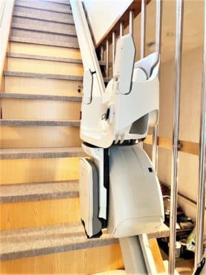 階段リフト、いす式階段昇降機、福祉用具