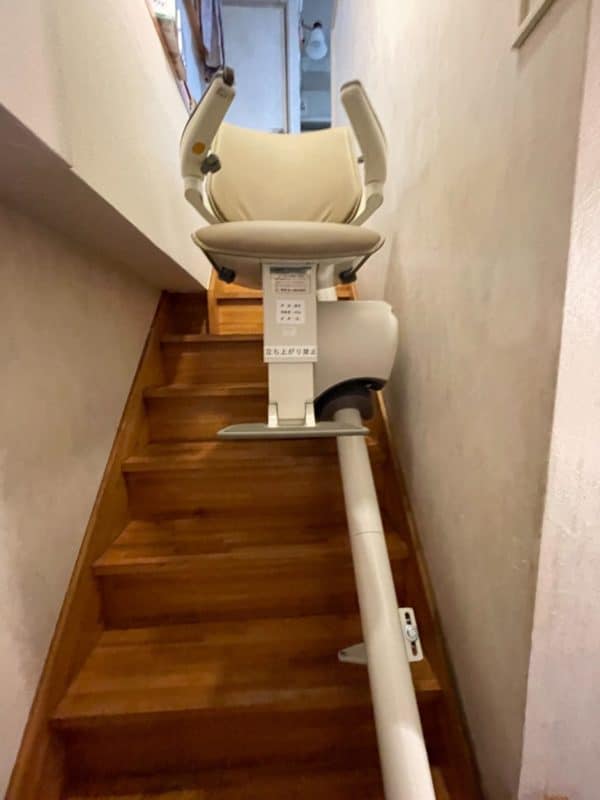 階段昇降機　曲線型　S200
