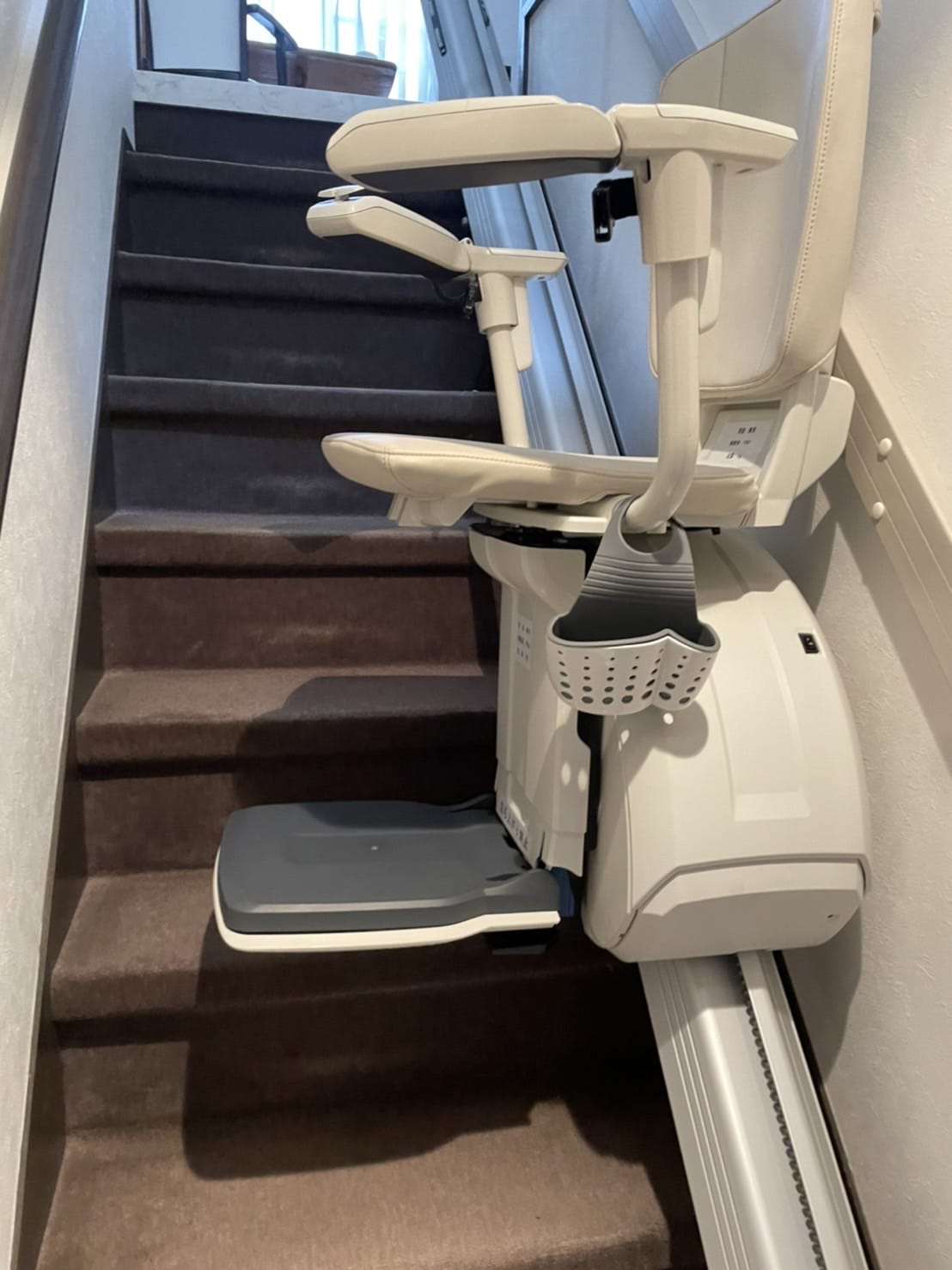 階段昇降機　ジョイス