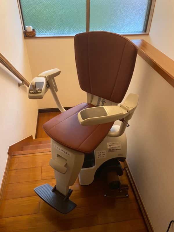 階段昇降機（階段リフト）