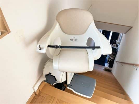 階段昇降機、直線型、屋内用、家庭用福祉用具、レンタルできる福祉用具