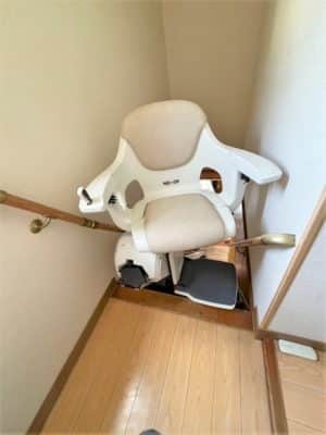 階段昇降機、階段リフト、福祉用具