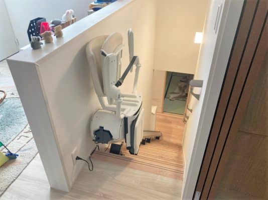 階段昇降機、直線型、屋内用、家庭用福祉用具