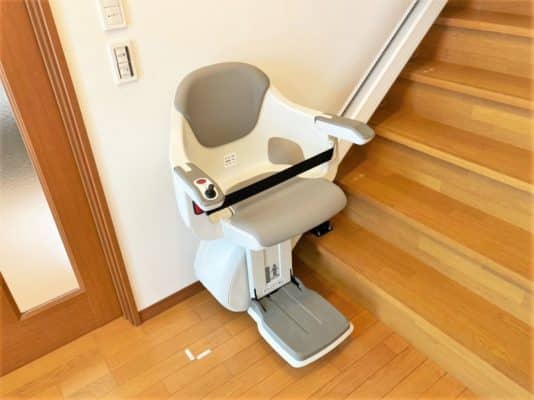 階段昇降機、直線型、屋内用、福祉用具