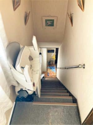 階段昇降機、直線型、屋内用、福祉用具