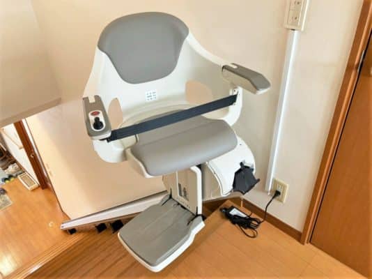 階段昇降機、直線型、屋内用、福祉用具