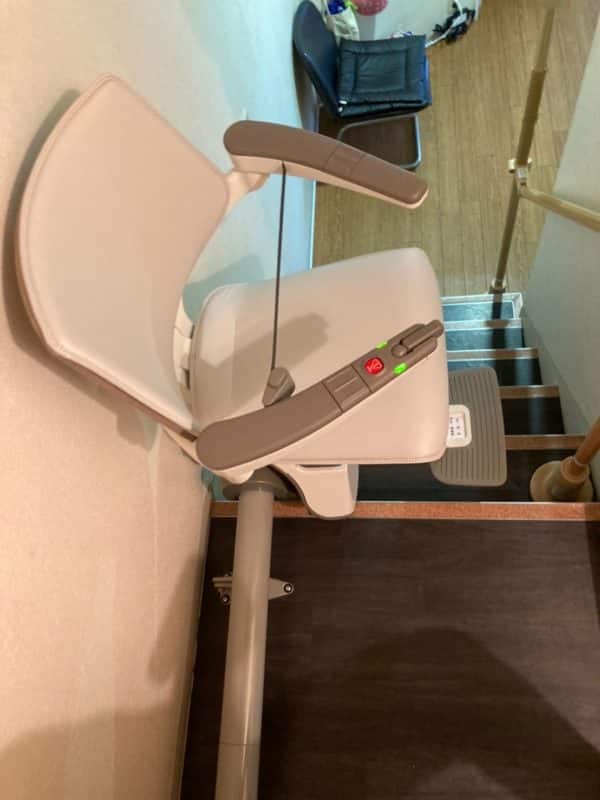 階段昇降機　S200　曲線型