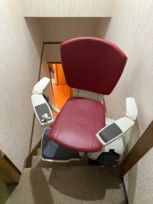 階段昇降機　屋内直線型　ジョイス