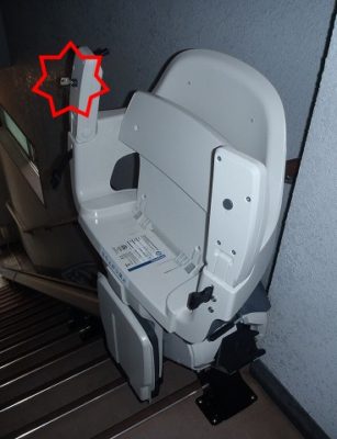 屋外用階段昇降機