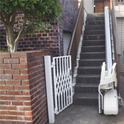 設置後(階段リフト)