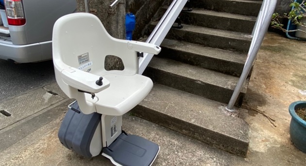 階段用リフト