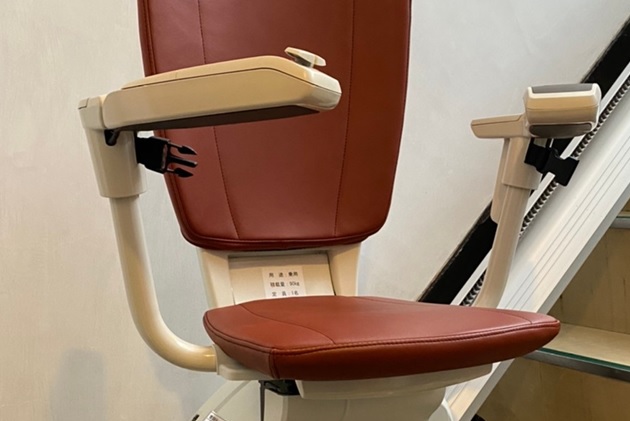 長崎 階段昇降機(階段リフト)