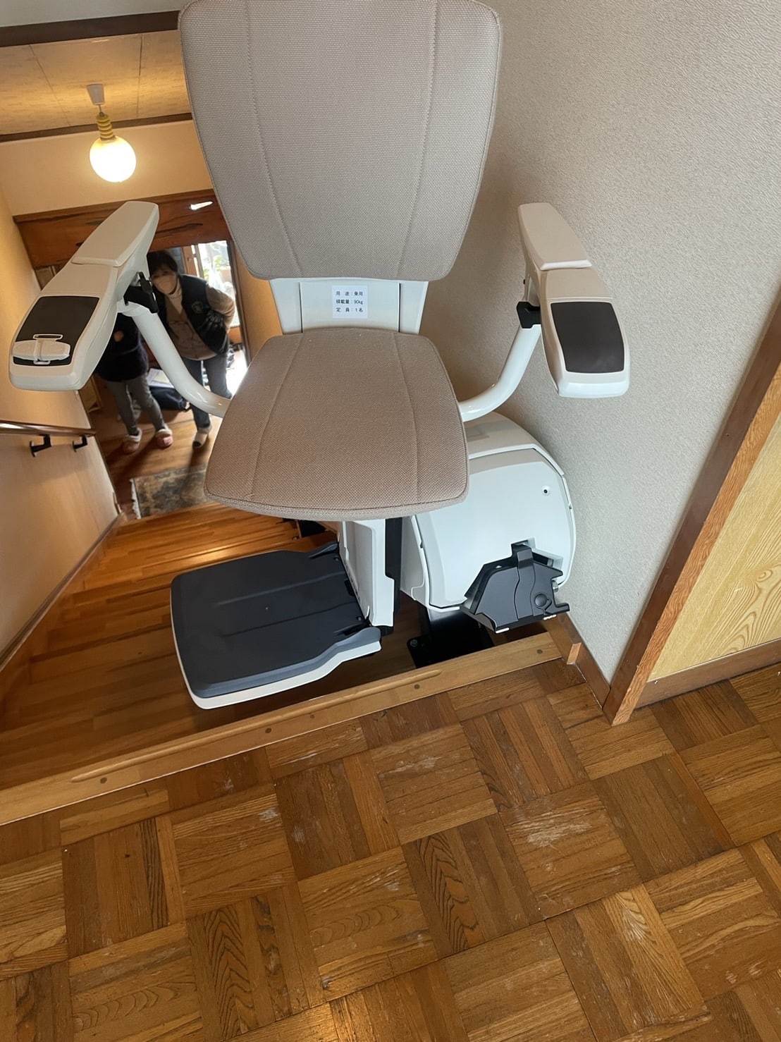 階段昇降機　屋内用　ジョイス