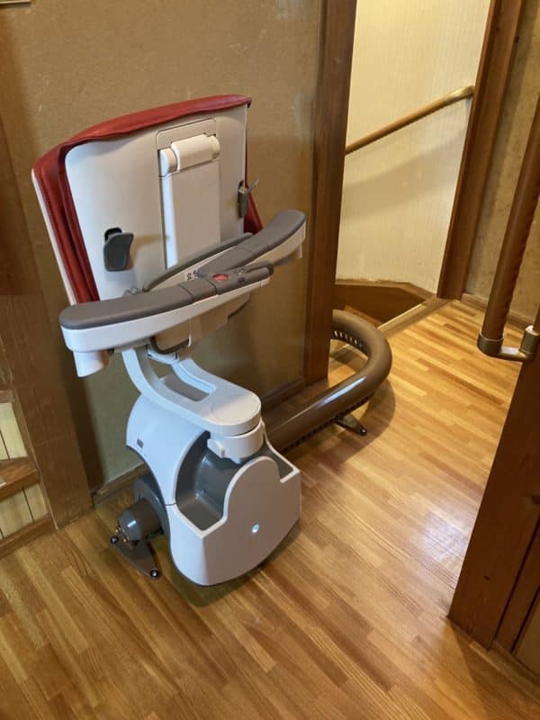 階段昇降機 屋内曲線型 S200