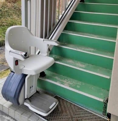 階段昇降機、直線型、屋外用