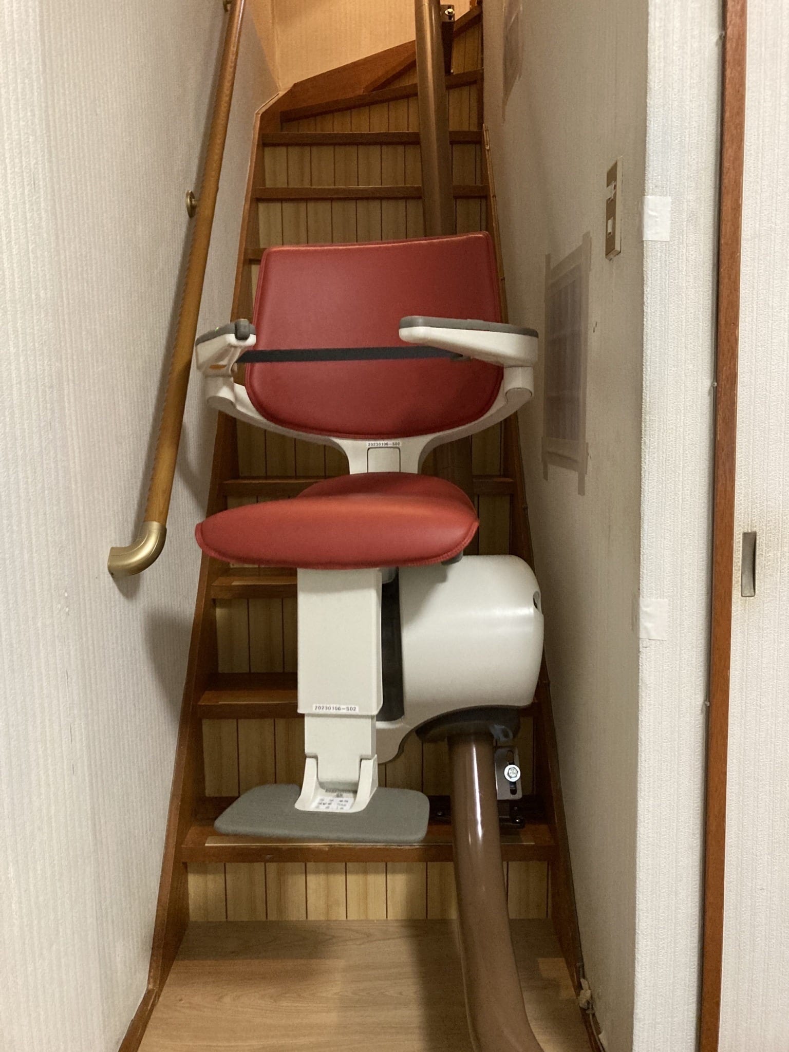 階段昇降機 屋内曲線型 S200