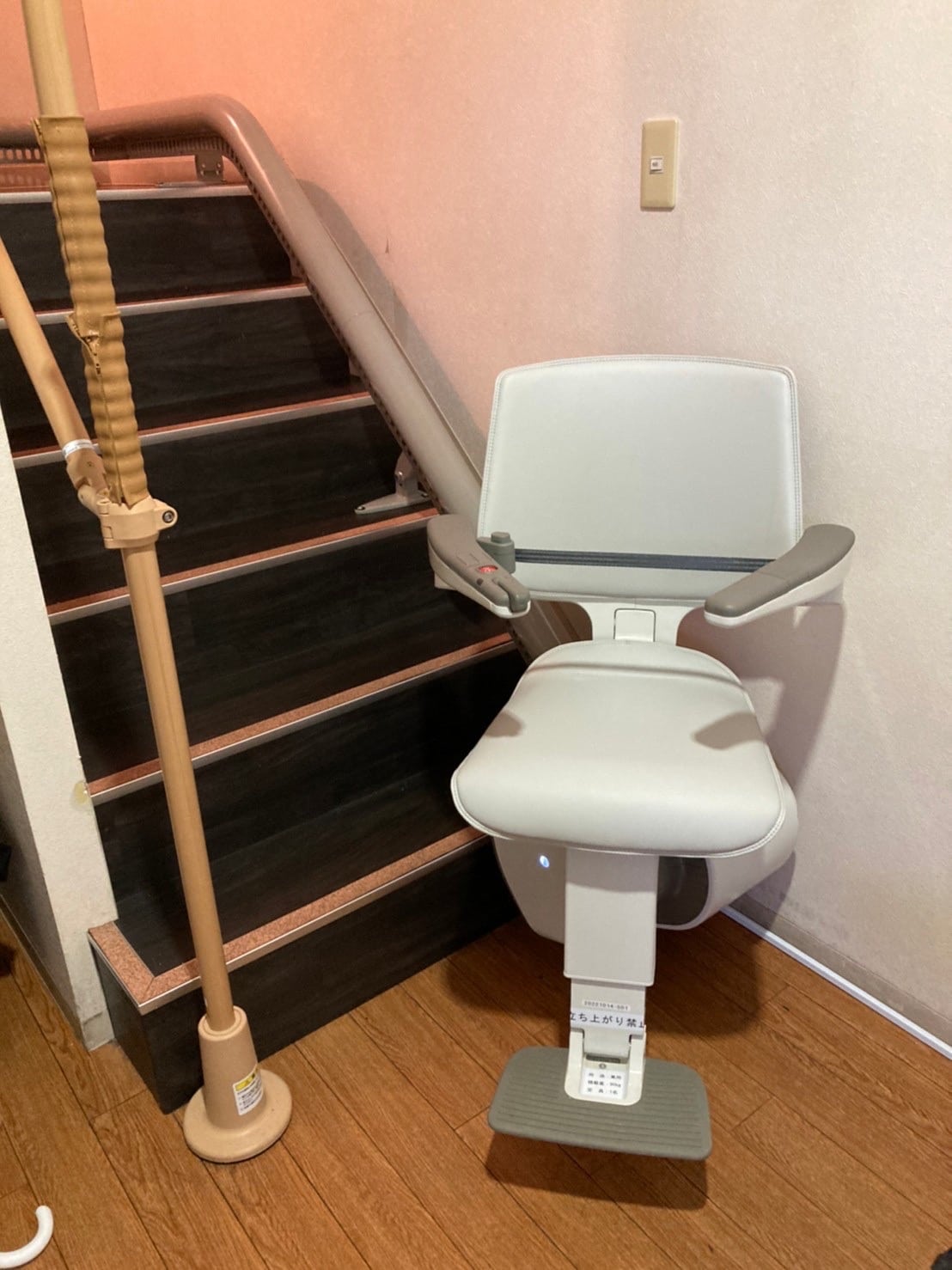 階段昇降機　S200　曲線型